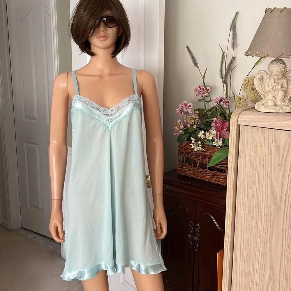 Vintage Oscar de la Renta Light Blue Lace Trim Slip Dress